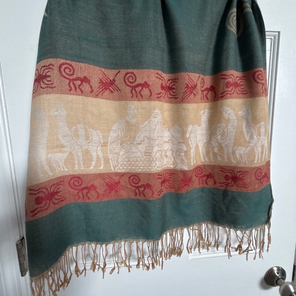 Peruvian scarf